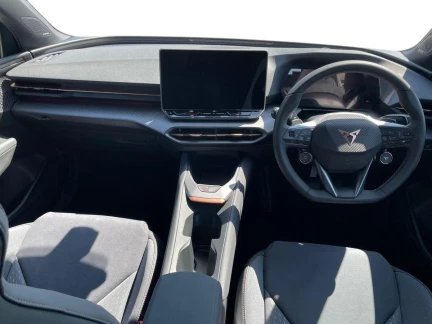 Vehicle Thumbnail 10