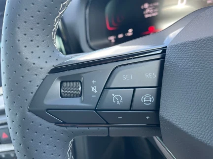 Vehicle Thumbnail 19