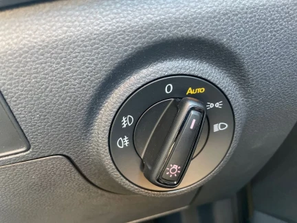 Vehicle Thumbnail 28