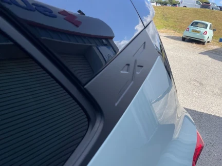 Vehicle Thumbnail 39