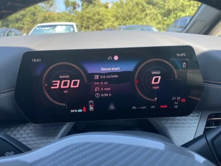 Vehicle Thumbnail 18