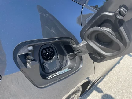Vehicle Thumbnail 26