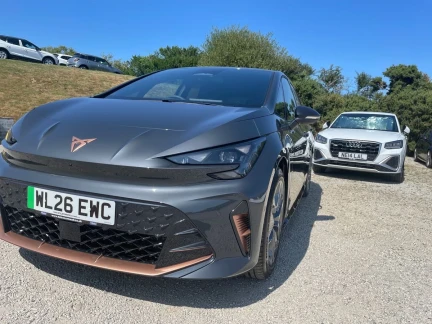 Vehicle Thumbnail 40