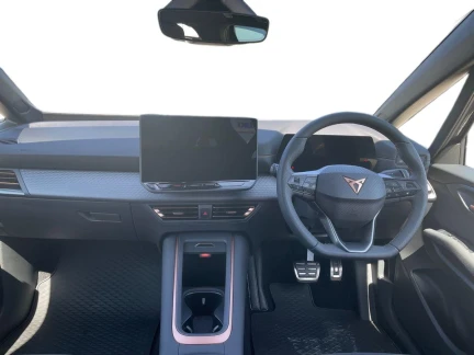 Vehicle Thumbnail 10