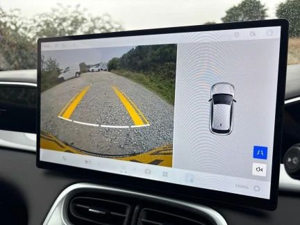 Vehicle Thumbnail 15