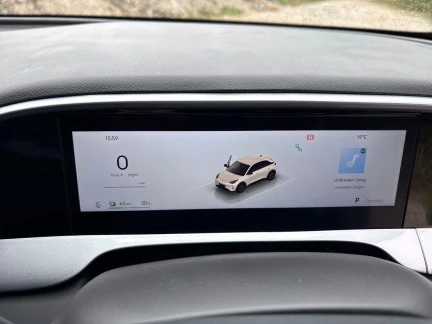 Vehicle Thumbnail 18