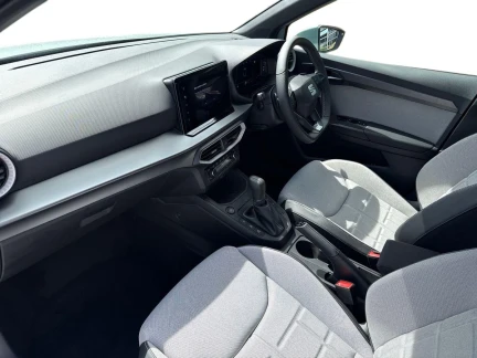 Vehicle Thumbnail 11