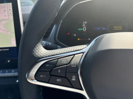 Vehicle Thumbnail 19