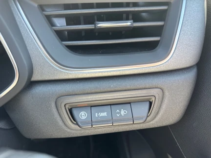 Vehicle Thumbnail 26