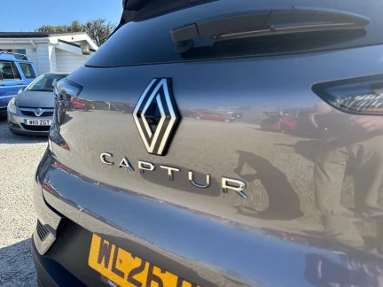 Vehicle Thumbnail 41