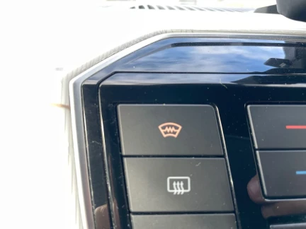 Vehicle Thumbnail 31
