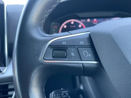 Vehicle Thumbnail 18
