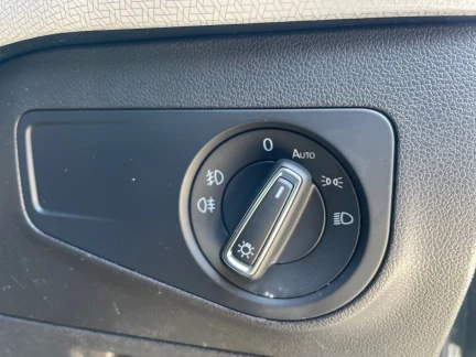 Vehicle Thumbnail 24