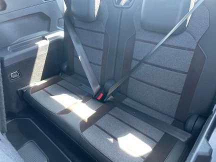 Vehicle Thumbnail 27
