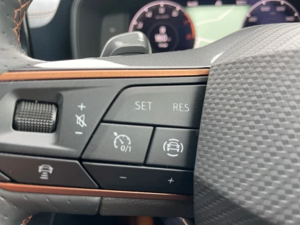 Vehicle Thumbnail 19