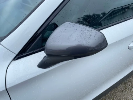 Vehicle Thumbnail 26