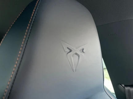 Vehicle Thumbnail 41
