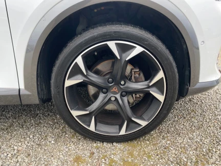 Vehicle Thumbnail 7