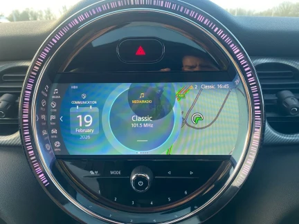 Vehicle Thumbnail 15