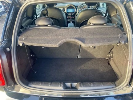 Vehicle Thumbnail 21