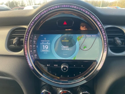 Vehicle Thumbnail 37