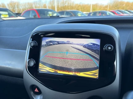 Vehicle Thumbnail 17