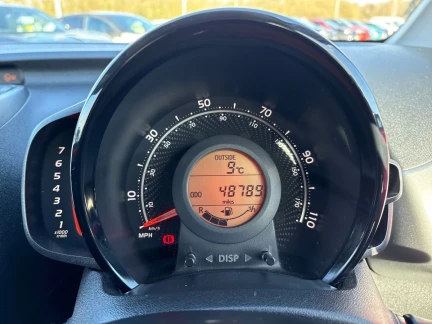 Vehicle Thumbnail 18