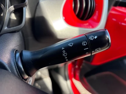 Vehicle Thumbnail 31