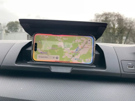 Vehicle Thumbnail 16