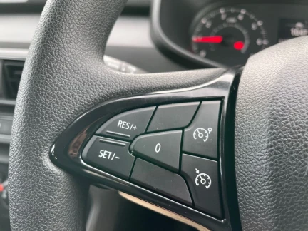 Vehicle Thumbnail 19