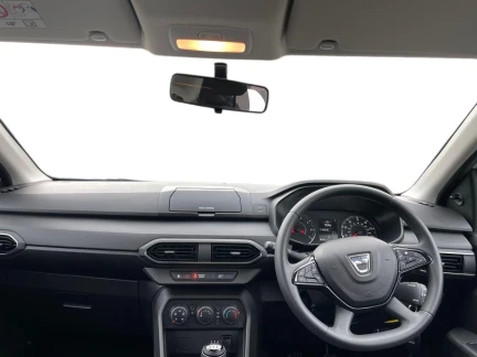 Vehicle Thumbnail 10