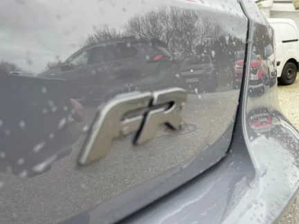 Vehicle Thumbnail 26