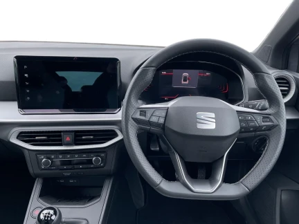 Vehicle Thumbnail 9