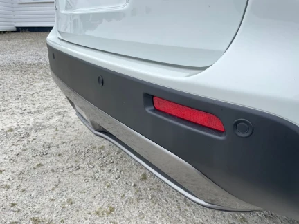 Vehicle Thumbnail 28