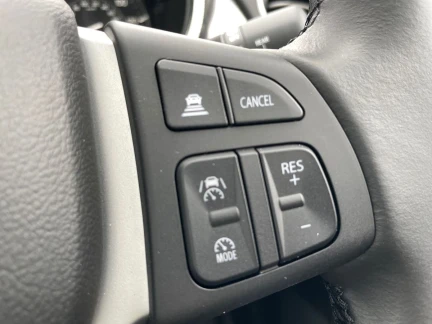 Vehicle Thumbnail 31