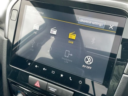 Vehicle Thumbnail 38