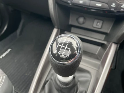 Vehicle Thumbnail 40