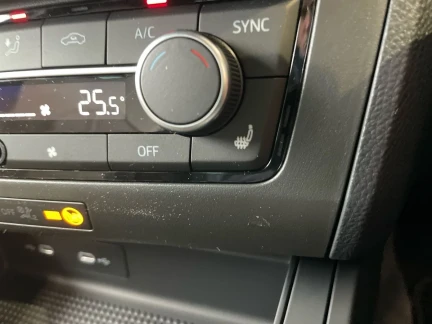 Vehicle Thumbnail 22