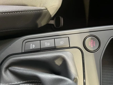 Vehicle Thumbnail 24