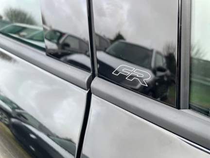 Vehicle Thumbnail 28