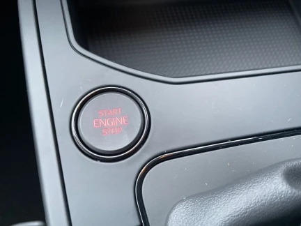 Vehicle Thumbnail 37