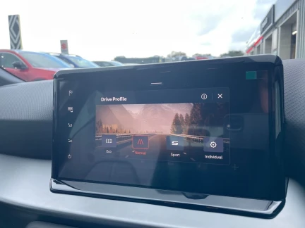 Vehicle Thumbnail 39