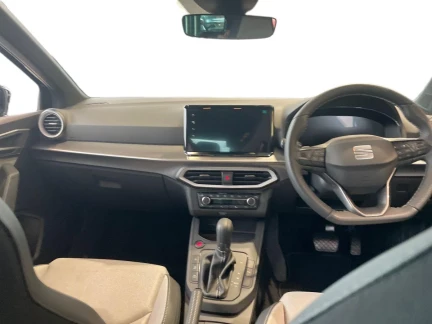 Vehicle Thumbnail 10