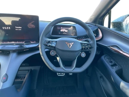 Vehicle Thumbnail 9