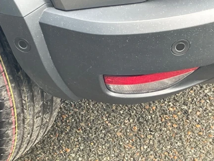 Vehicle Thumbnail 24