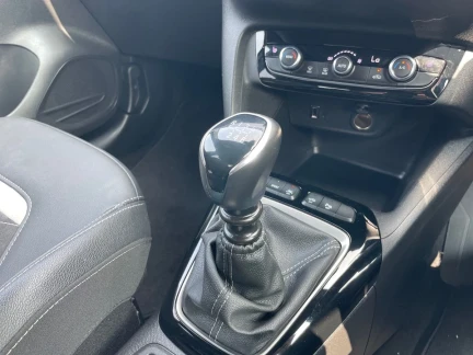 Vehicle Thumbnail 11