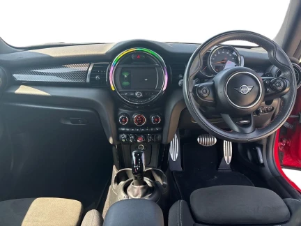 Vehicle Thumbnail 10