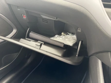 Vehicle Thumbnail 35