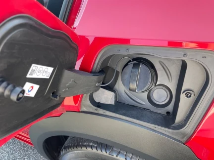 Vehicle Thumbnail 40