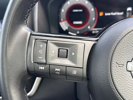 Vehicle Thumbnail 19